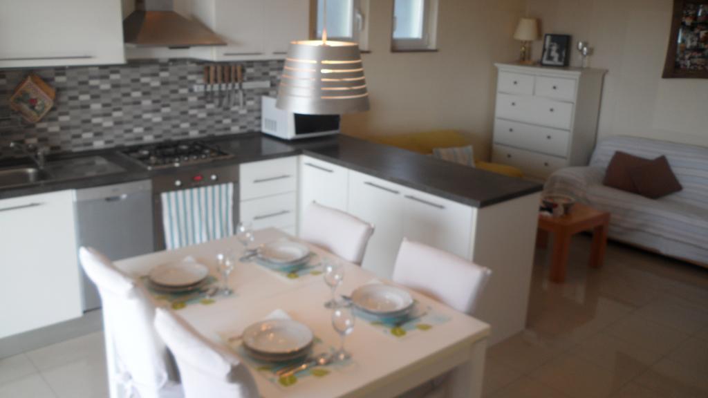 פרימוסטן Apartment Sanja מראה חיצוני תמונה